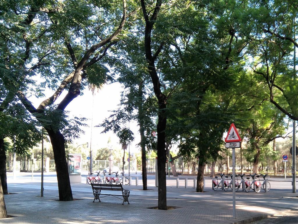Apartamento Buhaira Sevilla Exteriér fotografie