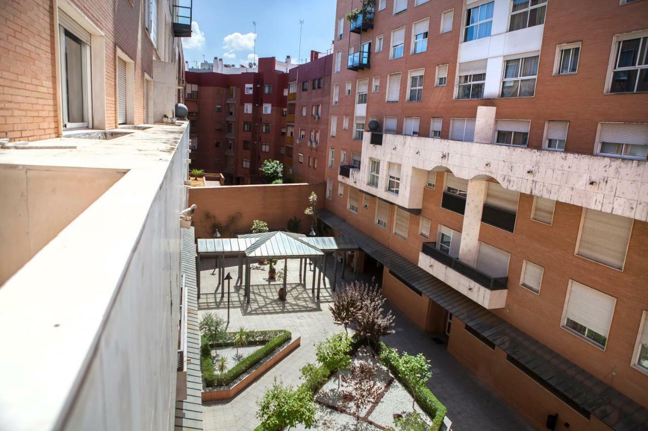 Apartamento Buhaira Sevilla Exteriér fotografie