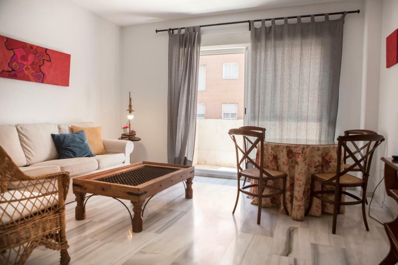 Apartamento Buhaira Sevilla Exteriér fotografie